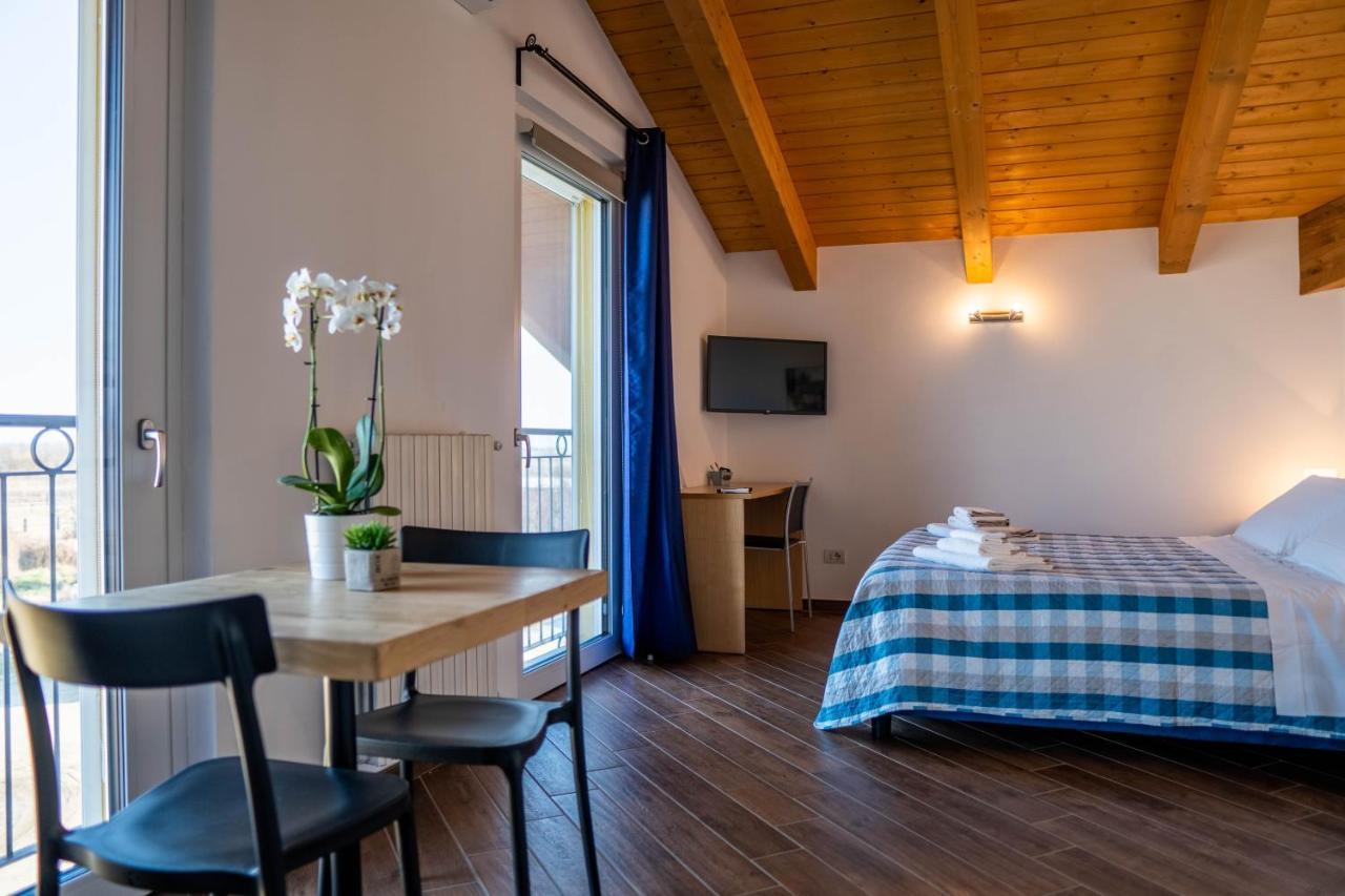 Residence Le Palme Torrazza Piemonte Kültér fotó