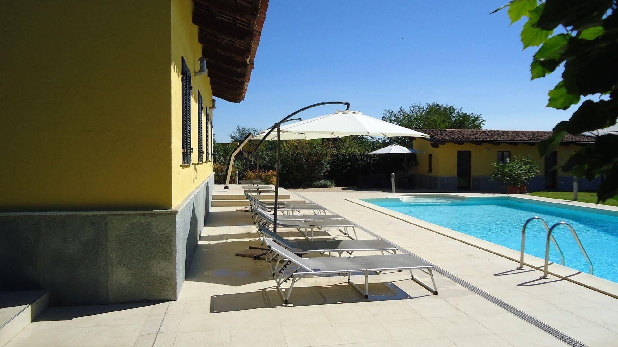 Residence Le Palme Torrazza Piemonte Kültér fotó